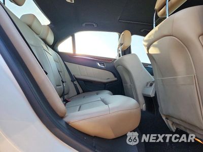Zdjęcie 10 z 13 samochodu: 2012 MERCEDES-BENZ E 350 VIN:WDDHF5KB2CA589120 - miniatura