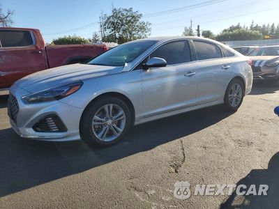 2018 HYUNDAI SONATA LIMITED 5NPE34AF2JH704695 - główne zdjęcie licytacji z USA - miniatura