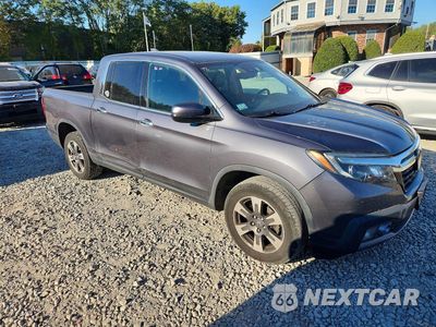 Czwarte zdjęcie samochodu z boku: 2019 HONDA RIDGELINE RTL VIN:5FPYK3F7XKB035370 - miniatura