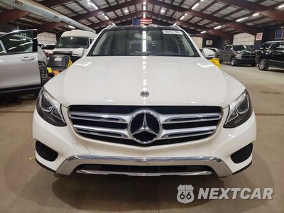 Piąte zdjęcie samochodu w środku: 2019 MERCEDES-BENZ GLC 350E VIN:WDC0G5EB1KF612818 - miniatura
