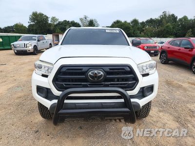 Piąte zdjęcie samochodu w środku: 2019 TOYOTA TACOMA SR VIN:5TFRX5GN4KX161513 - miniatura