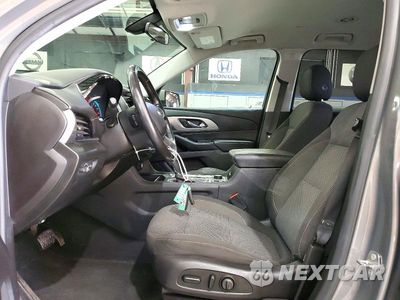Zdjęcie 7 z 13 samochodu: 2018 CHEVROLET TRAVERSE LT VIN:1GNEVGKW1JJ182652 - miniatura