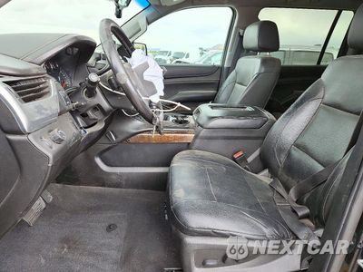 Zdjęcie 7 z 13 samochodu: 2019 CHEVROLET SUBURBAN C1500 LT VIN:1GNSCHKC5KR171225 - miniatura