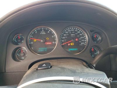 Zdjęcie 9 z 14 samochodu: 2007 CHEVROLET SUBURBAN C1500 VIN:3GNFC16JX7G118237 - miniatura