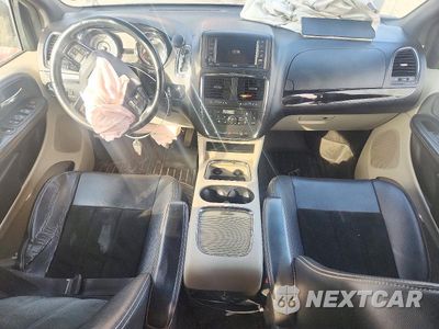Zdjęcie 8 z 13 samochodu: 2014 DODGE GRAND CARAVAN SXT VIN:2C4RDGCG7ER465515 - miniatura