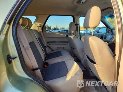 Zdjęcie 11 z 13 samochodu: 2008 FORD ESCAPE XLT VIN:1FMCU93168KA55414 - miniatura