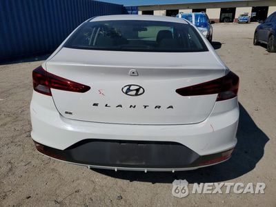 Zdjęcie 6 z 12 samochodu: 2019 HYUNDAI ELANTRA SE VIN:5NPD74LF1KH473562 - miniatura