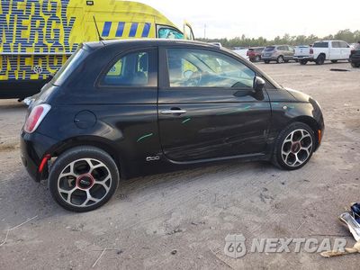 Trzecie zdjęcie samochodu z tyłu: 2013 FIAT 500 POP VIN:3C3CFFAR8DT665091 - miniatura