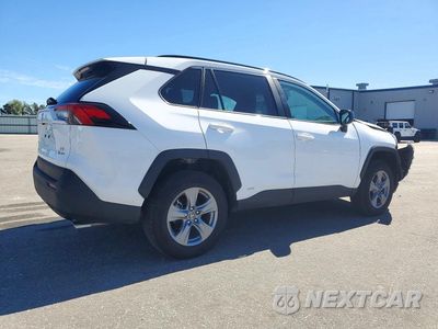 Trzecie zdjęcie samochodu z tyłu: 2025 TOYOTA RAV4 LE VIN:4T3LWRFV7SU213738 - miniatura