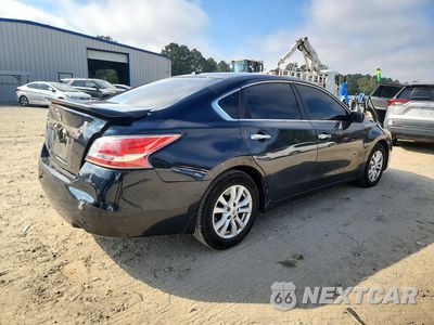 Trzecie zdjęcie samochodu z tyłu: 2014 NISSAN ALTIMA 2.5 S VIN:1N4AL3AP2EC319467 - miniatura