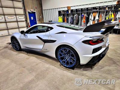 Drugie zdjęcie samochodu z przodu: 2026 CHEVROLET CORVETTE ZR1 1LZ VIN:1G1YG2D7XT5801536 - miniatura