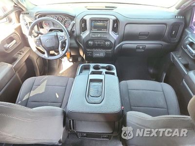 Zdjęcie 8 z 12 samochodu: 2021 CHEVROLET SILVERADO K1500 TRAIL BOSS CUSTOM VIN:1GCPYCEF3MZ400772 - miniatura