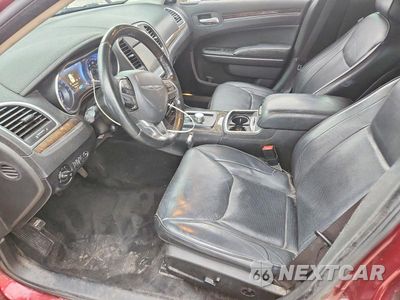 Zdjęcie 7 z 12 samochodu: 2015 CHRYSLER 300C VIN:2C3CCAEG5FH894294 - miniatura