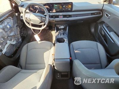 Zdjęcie 8 z 13 samochodu: 2026 KIA K4 LXS VIN:3KPFT4DEXTE289897 - miniatura