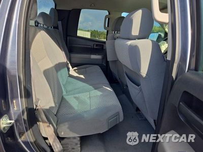 Zdjęcie 10 z 12 samochodu: 2008 TOYOTA TUNDRA GRADE VIN:5TFRU54108X007285 - miniatura