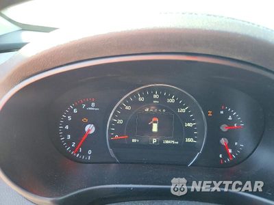Zdjęcie 9 z 12 samochodu: 2018 KIA SORENTO EX VIN:5XYPHDA52JG366479 - miniatura