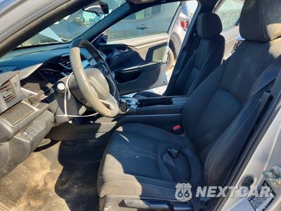 Zdjęcie 7 z 13 samochodu: 2018 HONDA CIVIC EX VIN:SHHFK7H57JU202400 - miniatura