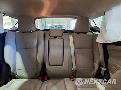 Zdjęcie 10 z 13 samochodu: 2018 FORD ESCAPE SE VIN:1FMCU9GD9JUC54424 - miniatura