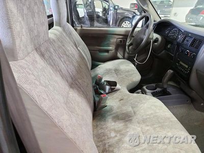 Zdjęcie 10 z 12 samochodu: 2002 TOYOTA TACOMA VIN:5TENL42N22Z132337 - miniatura