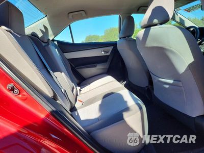Zdjęcie 10 z 12 samochodu: 2019 TOYOTA COROLLA LE VIN:2T1BURHE9KC170044 - miniatura