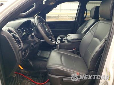 Zdjęcie 7 z 12 samochodu: 2022 RAM 2500 TRADESMAN VIN:3C6UR4CJXNG200459 - miniatura