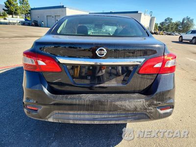 Zdjęcie 6 z 12 samochodu: 2016 NISSAN SENTRA S VIN:3N1AB7AP4GY301196 - miniatura
