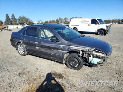 Czwarte zdjęcie samochodu z boku: 2006 HONDA ACCORD EX VIN:1HGCM668X6A049244 - miniatura