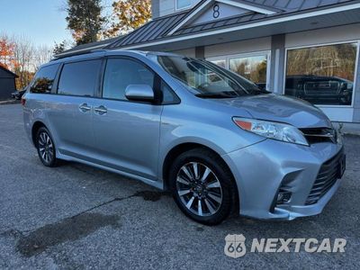 2019 TOYOTA SIENNA XLE 7-PASSENGER 5TDDZ3DCXKS227743 - główne zdjęcie licytacji z USA - miniatura