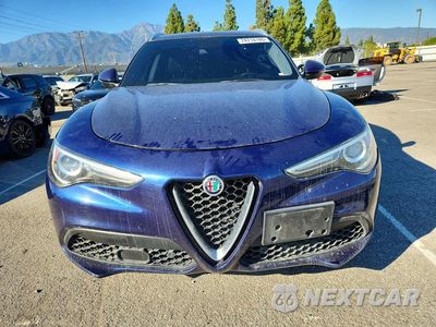 Piąte zdjęcie samochodu w środku: 2018 ALFA ROMEO STELVIO VIN:ZASFAKAN7J7B85550 - miniatura