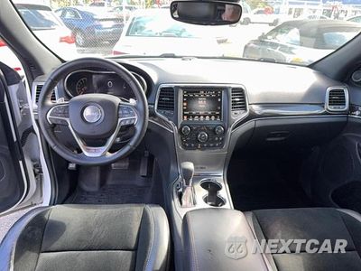 Zdjęcie 9 z 10 samochodu: 2017 JEEP GRAND CHEROKEE TRAILHAWK VIN:1C4RJFLT8HC610249 - miniatura