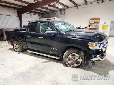 Czwarte zdjęcie samochodu z boku: 2020 RAM 1500 BIG HORN/LONE STAR VIN:1C6SRFBT7LN254313 - miniatura