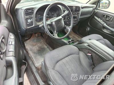 Zdjęcie 8 z 12 samochodu: 2003 CHEVROLET S TRUCK S10 VIN:1GCCT19XX38134885 - miniatura