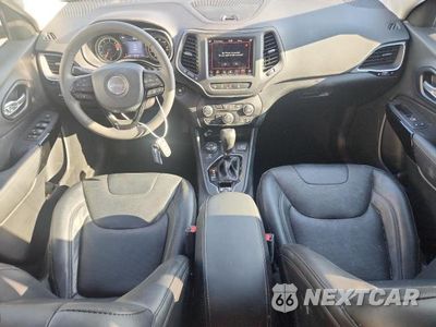 Zdjęcie 8 z 13 samochodu: 2023 JEEP CHEROKEE ALTITUDE LUX VIN:1C4PJMMB1PD102229 - miniatura