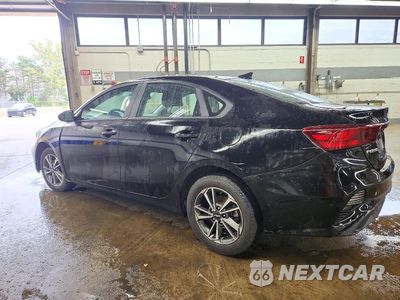 Drugie zdjęcie samochodu z przodu: 2023 KIA FORTE LXS VIN:3KPF24AD6PE529516 - miniatura