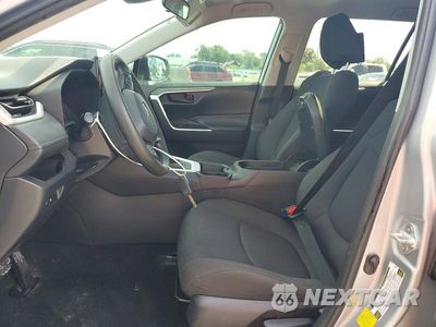 Zdjęcie 7 z 13 samochodu: 2021 TOYOTA RAV4 LE VIN:2T3K1RFV3MW126352 - miniatura