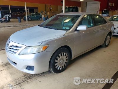 2010 TOYOTA CAMRY LE 4T1BF3EK1AU086136 - główne zdjęcie licytacji z USA - miniatura