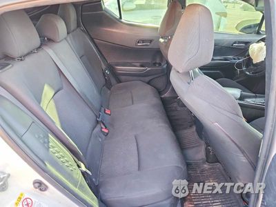 Zdjęcie 10 z 12 samochodu: 2018 TOYOTA C-HR XLE VIN:NMTKHMBX1JR052026 - miniatura