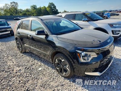 Czwarte zdjęcie samochodu z boku: 2024 KIA NIRO WIND VIN:KNDCR3L10R5115948 - miniatura