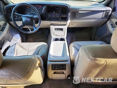 Zdjęcie 8 z 13 samochodu: 2001 GMC YUKON VIN:1GKEK13T41R134796 - miniatura