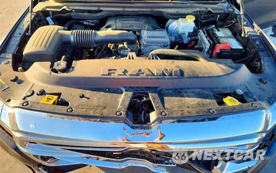 Zdjęcie 11 z 12 samochodu: 2019 RAM 1500 LARAMIE VIN:1C6SRFJT2KN619187 - miniatura