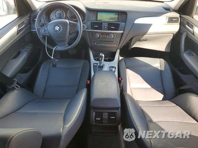Zdjęcie 8 z 13 samochodu: 2013 BMW X3 XDRIVE28I VIN:5UXWX9C50D0A32374 - miniatura