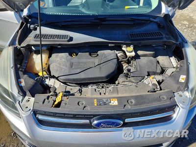 Zdjęcie 11 z 12 samochodu: 2016 FORD ESCAPE TITANIUM VIN:1FMCU9J96GUC32264 - miniatura