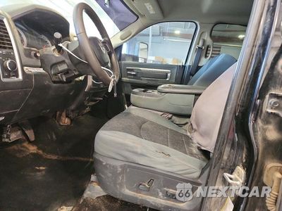 Zdjęcie 7 z 12 samochodu: 2013 RAM 2500 SLT VIN:3C6UR5DL7DG552287 - miniatura