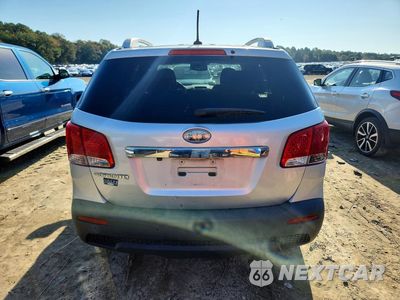 Zdjęcie 6 z 13 samochodu: 2011 KIA SORENTO LX VIN:5XYKT4A13BG038852 - miniatura
