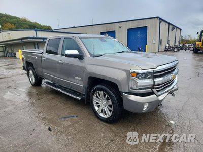 Czwarte zdjęcie samochodu z boku: 2017 CHEVROLET SILVERADO K1500 HIGH COUNTRY VIN:3GCUKTEC5HG236294 - miniatura
