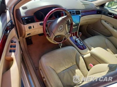 Zdjęcie 8 z 12 samochodu: 2004 LEXUS ES 330 VIN:JTHBA30G945037785 - miniatura
