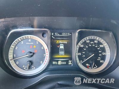 Zdjęcie 9 z 12 samochodu: 2017 NISSAN TITAN XD PLATINUM RESERVE VIN:1N6AA1F42HN514123 - miniatura