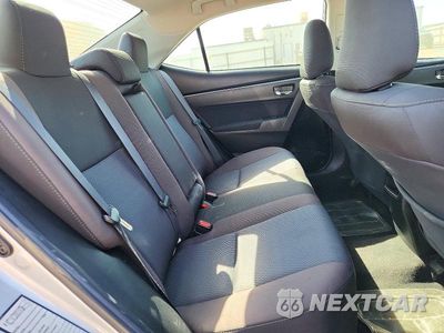 Zdjęcie 10 z 12 samochodu: 2018 TOYOTA COROLLA LE VIN:2T1BURHE2JC052030 - miniatura