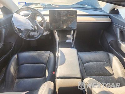 Zdjęcie 8 z 12 samochodu: 2019 TESLA MODEL 3 VIN:5YJ3E1EA7KF395501 - miniatura