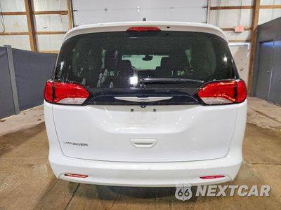 Zdjęcie 6 z 14 samochodu: 2023 CHRYSLER VOYAGER LX VIN:2C4RC1CG5PR601014 - miniatura